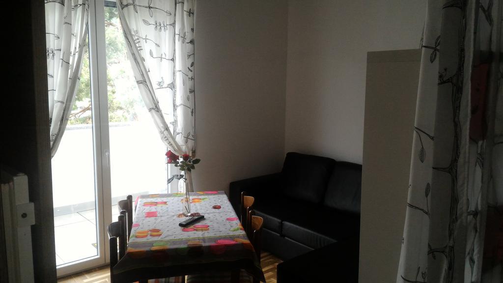Affittacamere Valchiavenna - Foresteria Lombarda Con Parcheggio Privato Sul Posto! Apprezzata Gestione Familiare Dal 2012, Qualita-Prezzo Top! "Guest-House With Private Parking On Site! Appreciated Family Management Since 2012, Quality-Price Top!" Ngoại thất bức ảnh