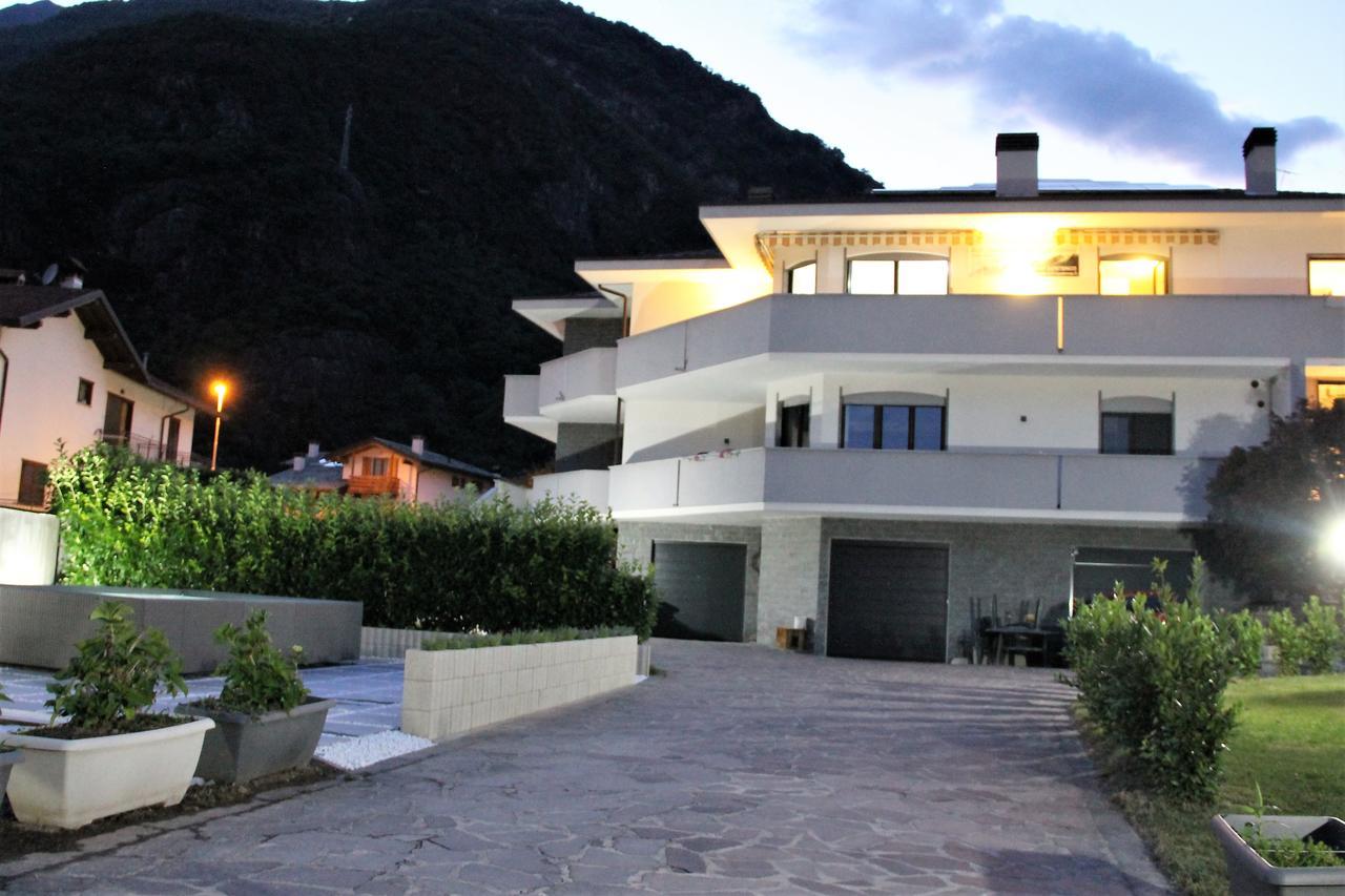 Affittacamere Valchiavenna - Foresteria Lombarda Con Parcheggio Privato Sul Posto! Apprezzata Gestione Familiare Dal 2012, Qualita-Prezzo Top! "Guest-House With Private Parking On Site! Appreciated Family Management Since 2012, Quality-Price Top!" Ngoại thất bức ảnh