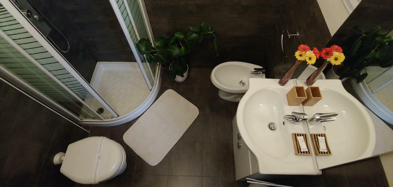 Affittacamere Valchiavenna - Foresteria Lombarda Con Parcheggio Privato Sul Posto! Apprezzata Gestione Familiare Dal 2012, Qualita-Prezzo Top! "Guest-House With Private Parking On Site! Appreciated Family Management Since 2012, Quality-Price Top!" Ngoại thất bức ảnh